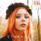 постер песни Olivia Addams - Stranger