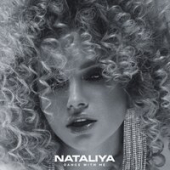 постер песни NATALIYA - Танцевать